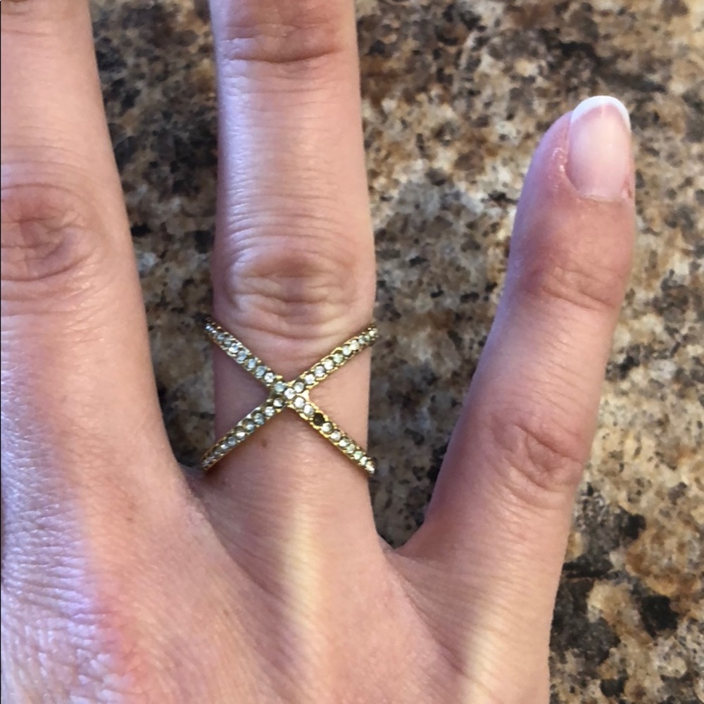 Authentic Michael Kors ring - Picture 2 of 3